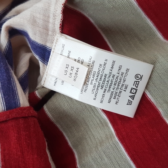 ✨️Sold On MP 💥NWT - Stripey Prep Tee - Size XSmall - Picture 5 of 7